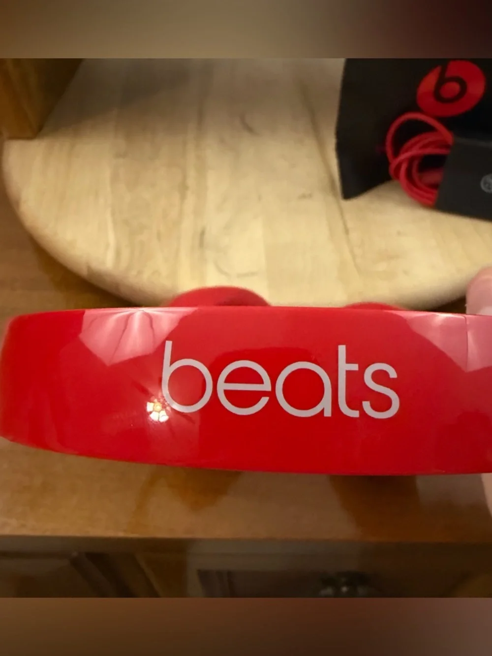 Beats by Dr Dre Solo 2 Wireless On The Ear Headphones Red W Case Tested Works - Picture 8 of 9